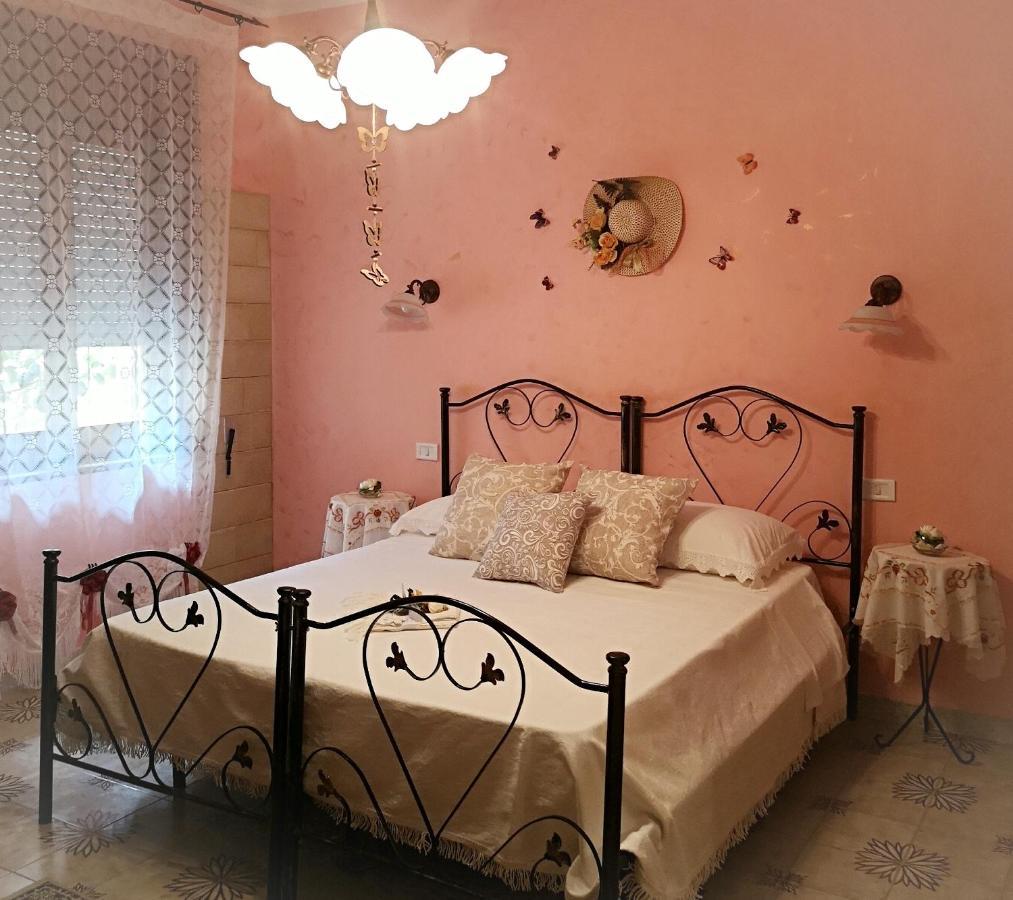 La Casina Di Vanni - Casa Vacanza Nel Cuore Del Salento Arnesano Exterior photo